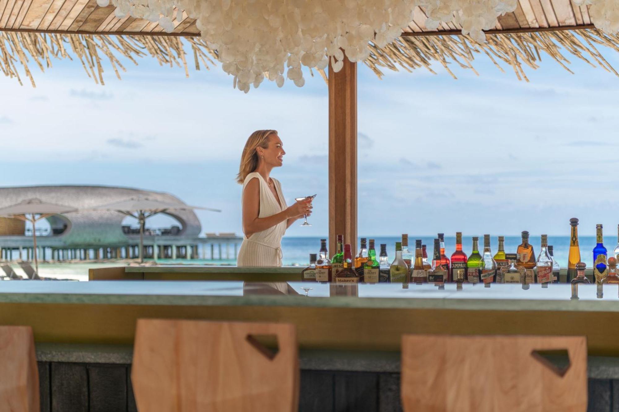 เดอะ เซนต์ รีจิส มัลดีฟส์ วอมมูลี รีสอร์ต Hotel Hulhudheli ภายนอก รูปภาพ