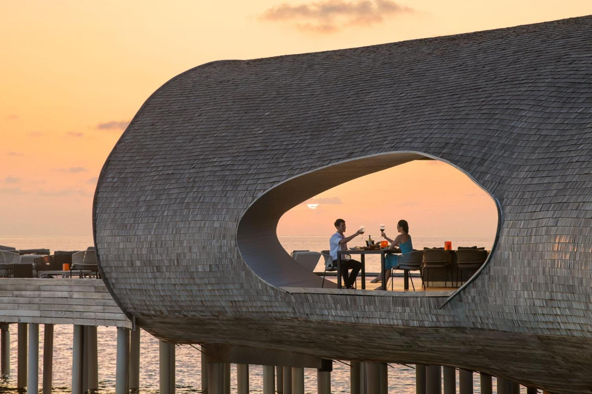 เดอะ เซนต์ รีจิส มัลดีฟส์ วอมมูลี รีสอร์ต Hotel Hulhudheli ภายนอก รูปภาพ